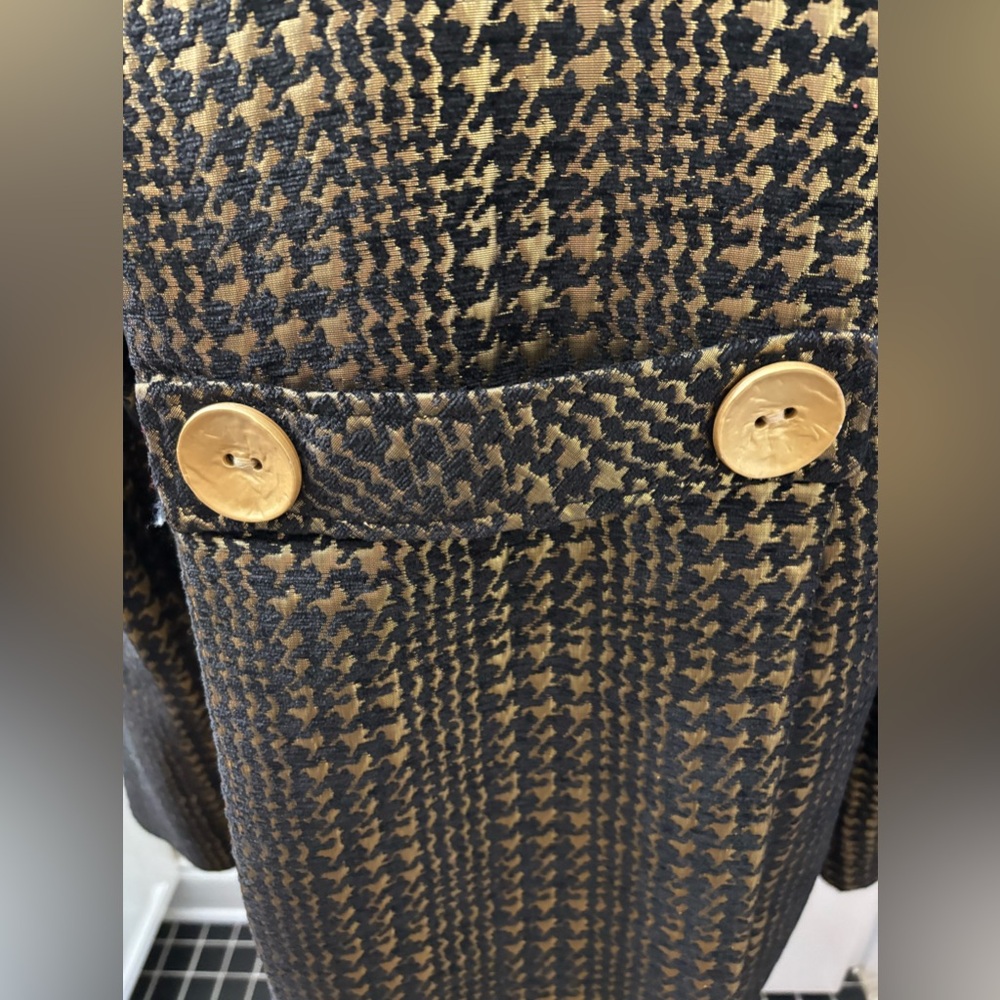 Three Sisters Jacket - image 4